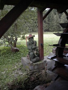 2001.08.08 11.37.16.jpg